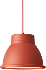 lampadario rosso stile nordico Muuto design